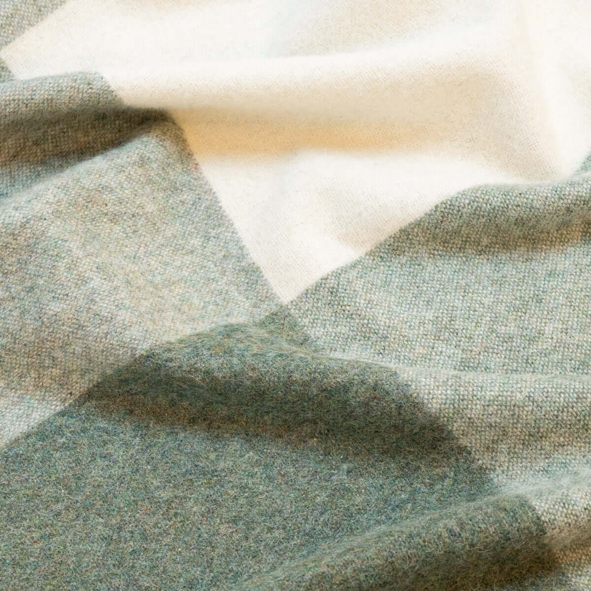Recycled Alpaca Wool Throw Classic Check