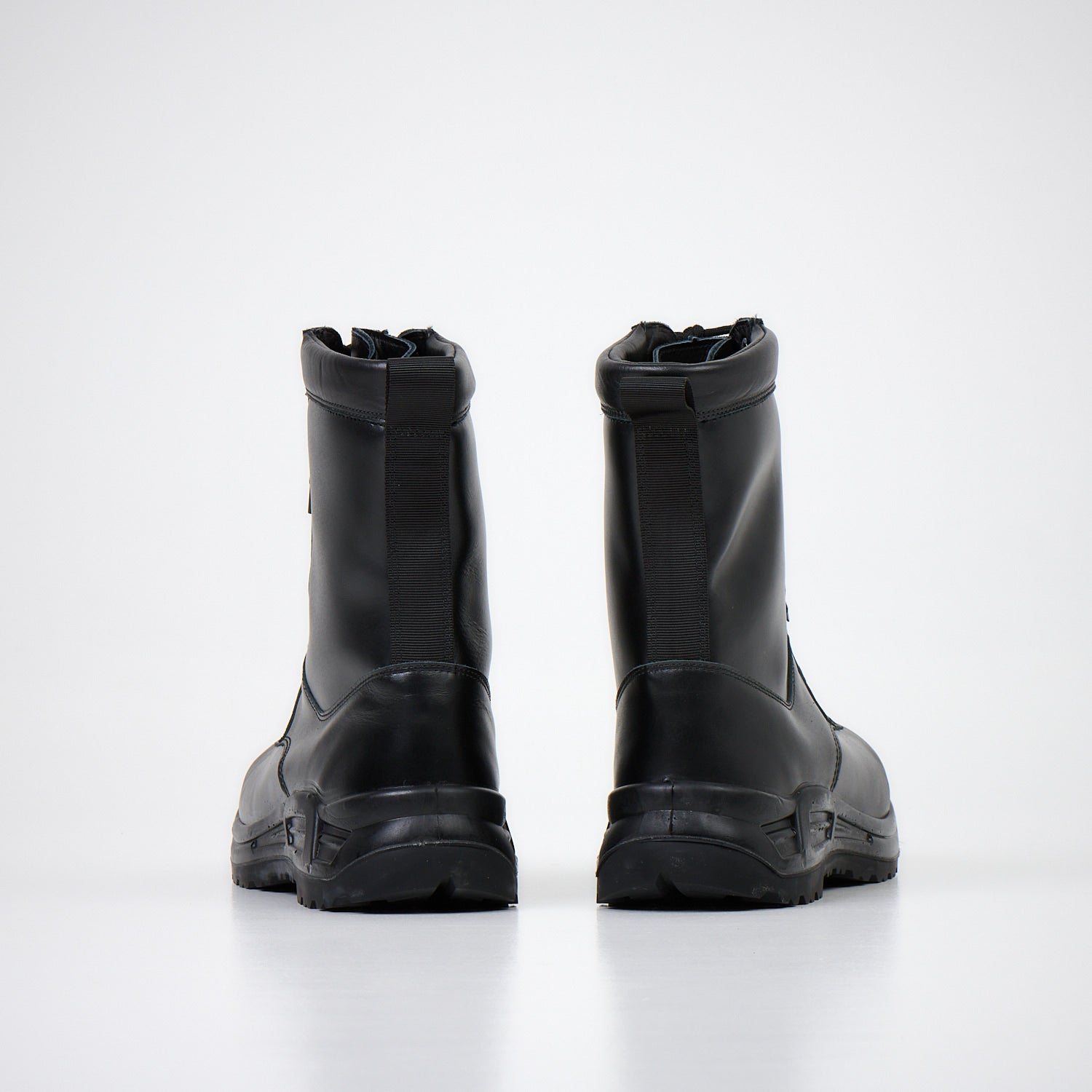 Leather Boots with Vibram Sole for Winter Comfort