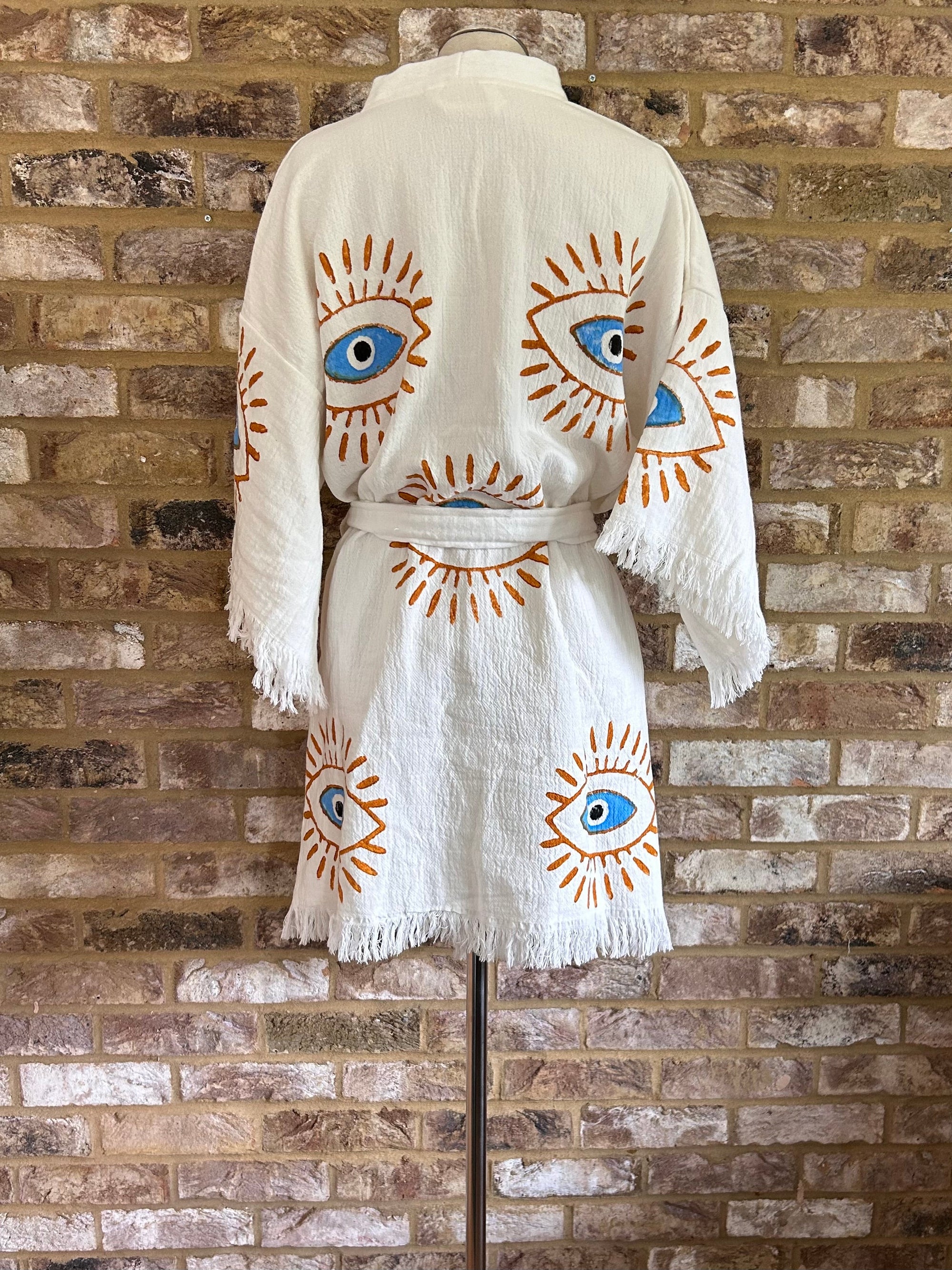 Organic Kimono in White with Orange &amp; Blue Eye: Short