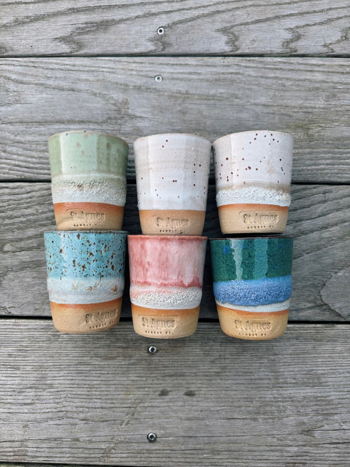 Flat white cups