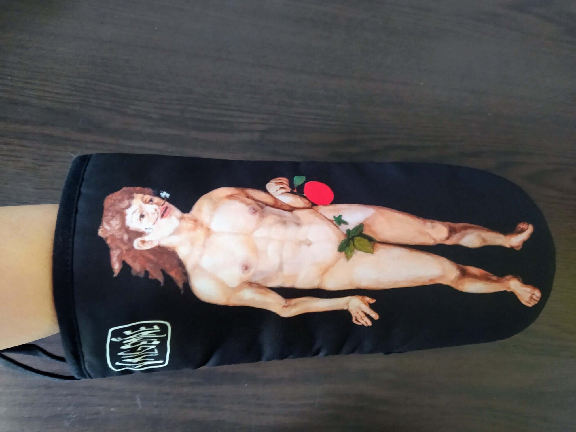 Katrin Valgemäe Art Oven Glove – A Fusion of Art &amp; Functionality by Katrin Valgemäe at brixbailey.com