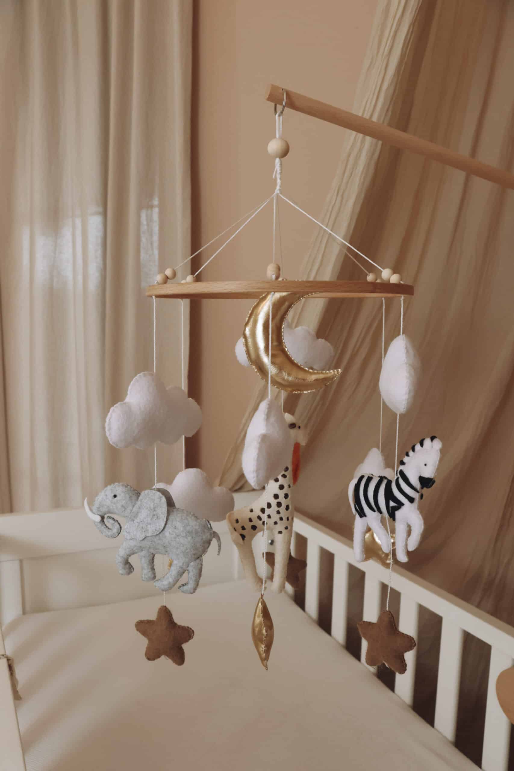 Handmade Safari baby mobile-3