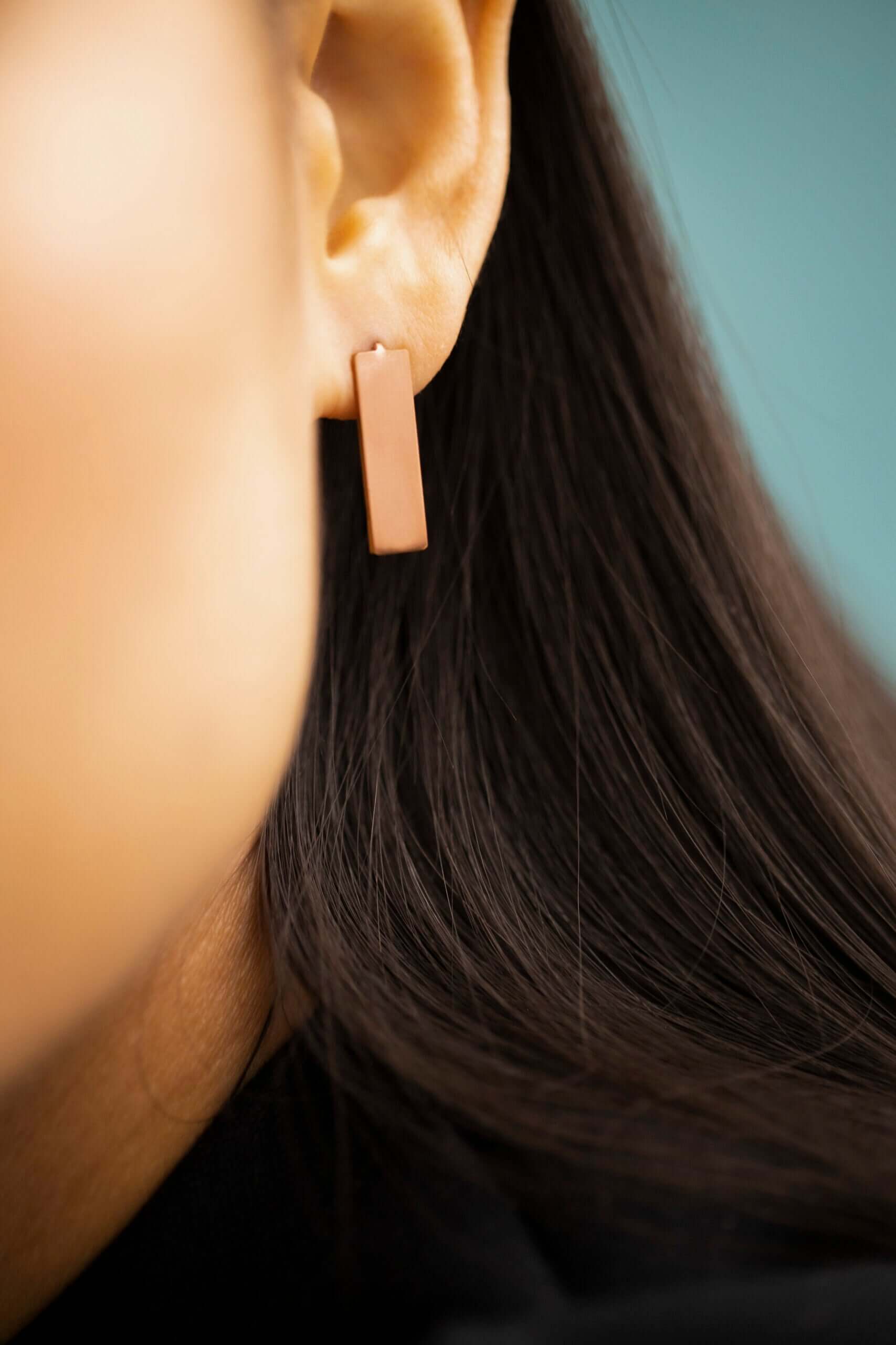 Corner Rose Gold Earrings with Brushed Finish