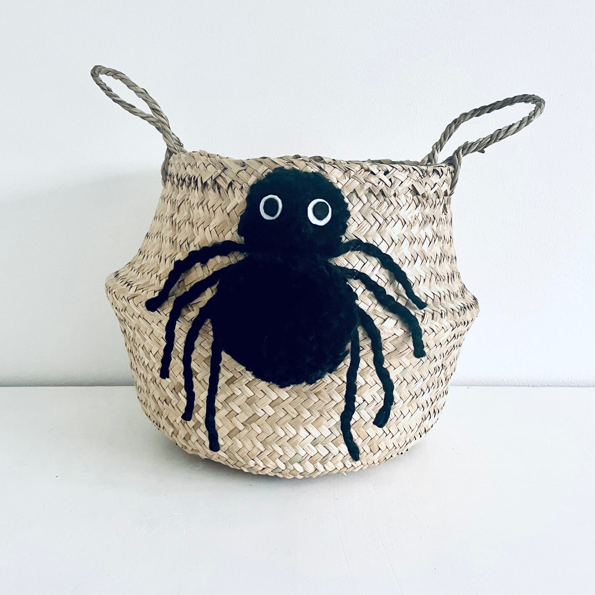 Spider basket - Medium (Halloween)