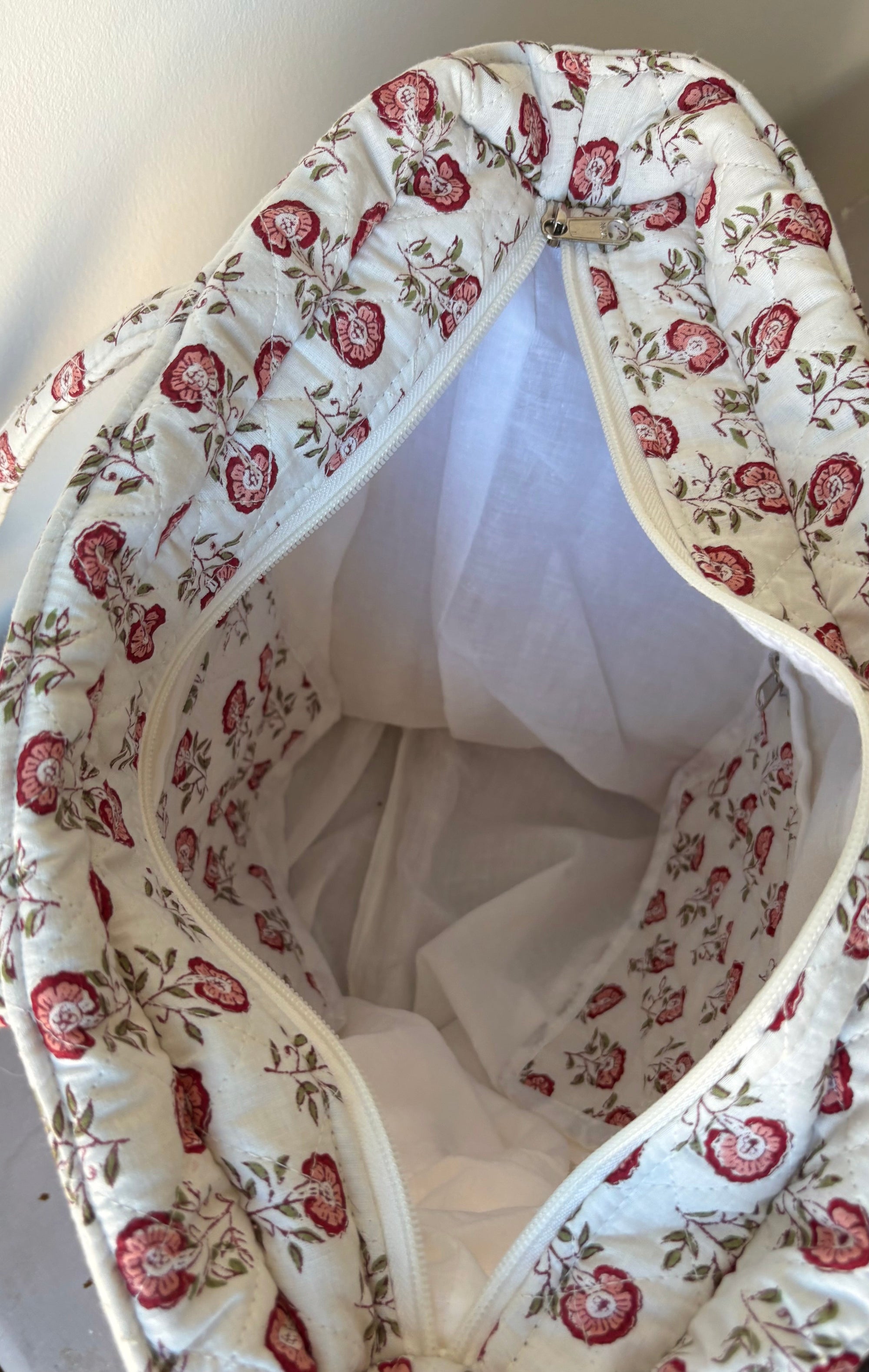 Lara Tote Bag