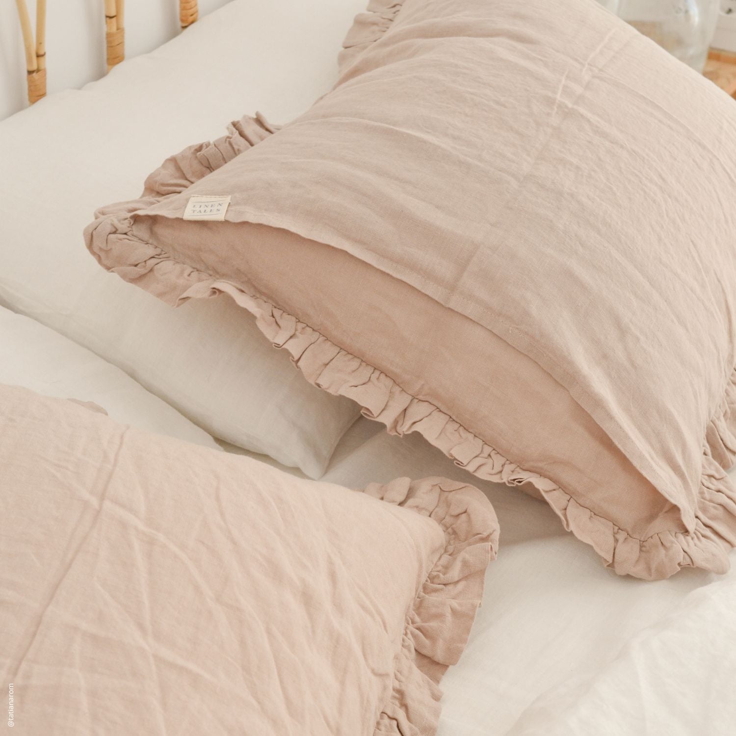Linen Pillowcase with Frill Detail