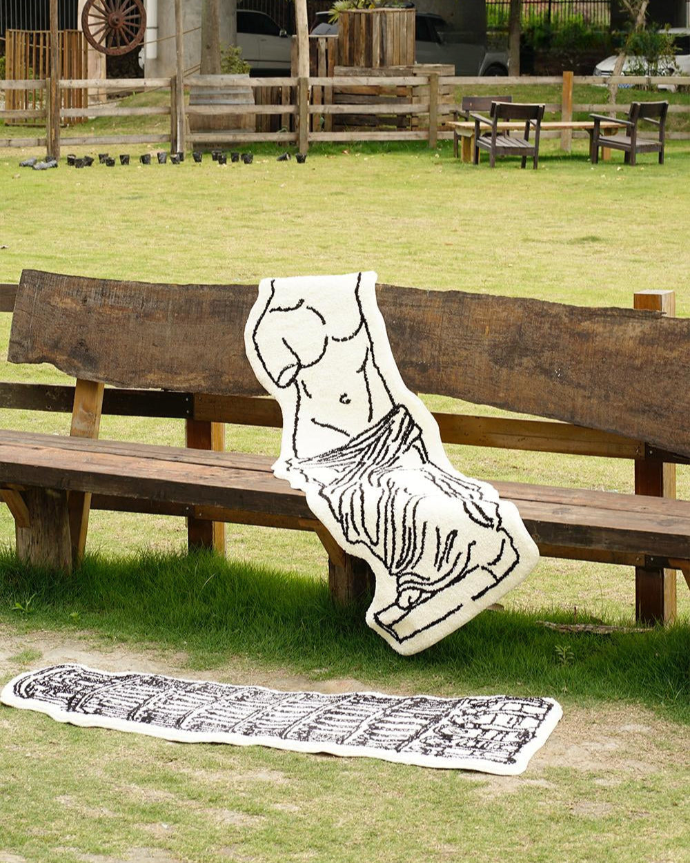 Museum-Style Bedside Rug-0