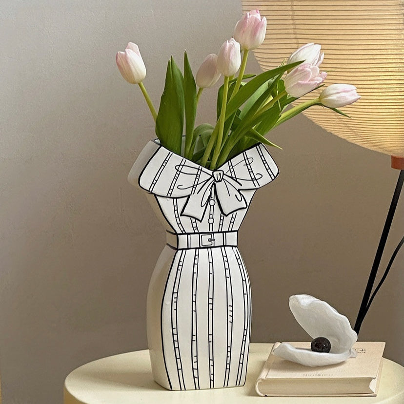 Dress-Inspired Ceramic Vase-1