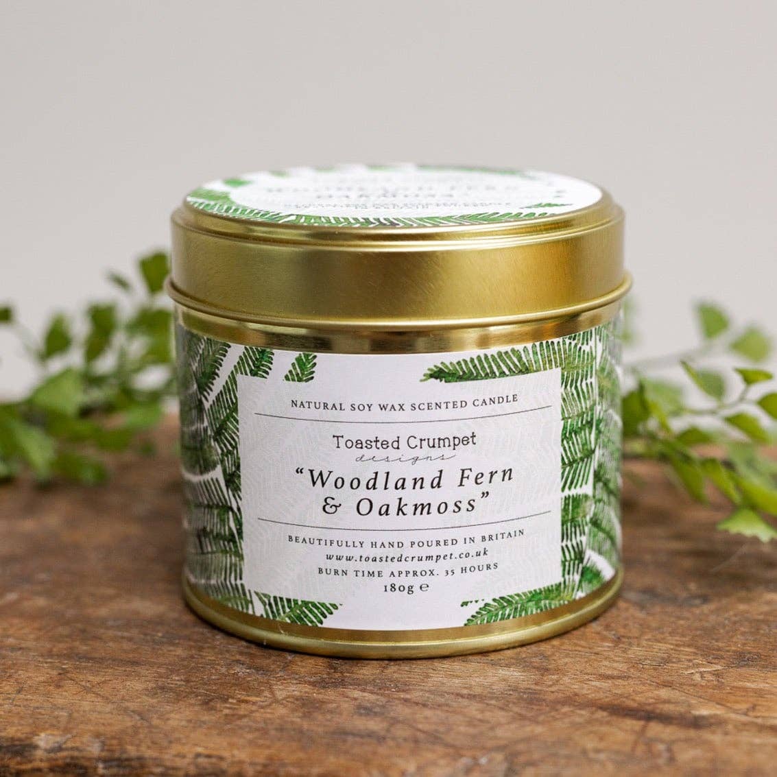 Woodland Fern &amp; Oakmoss Candle in a Matt Gold Tin