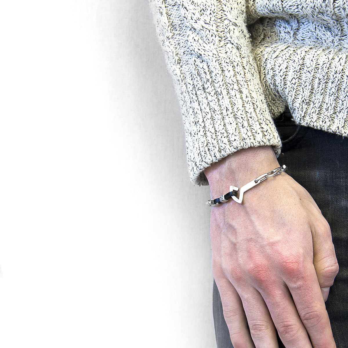 Coal Black Frigate Anchor Silver and Flat Leather Bracelet