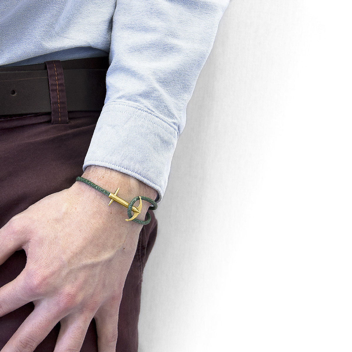 Racing Green Admiral Anchor 9ct Yellow Gold and Stingray Leather Bracelet