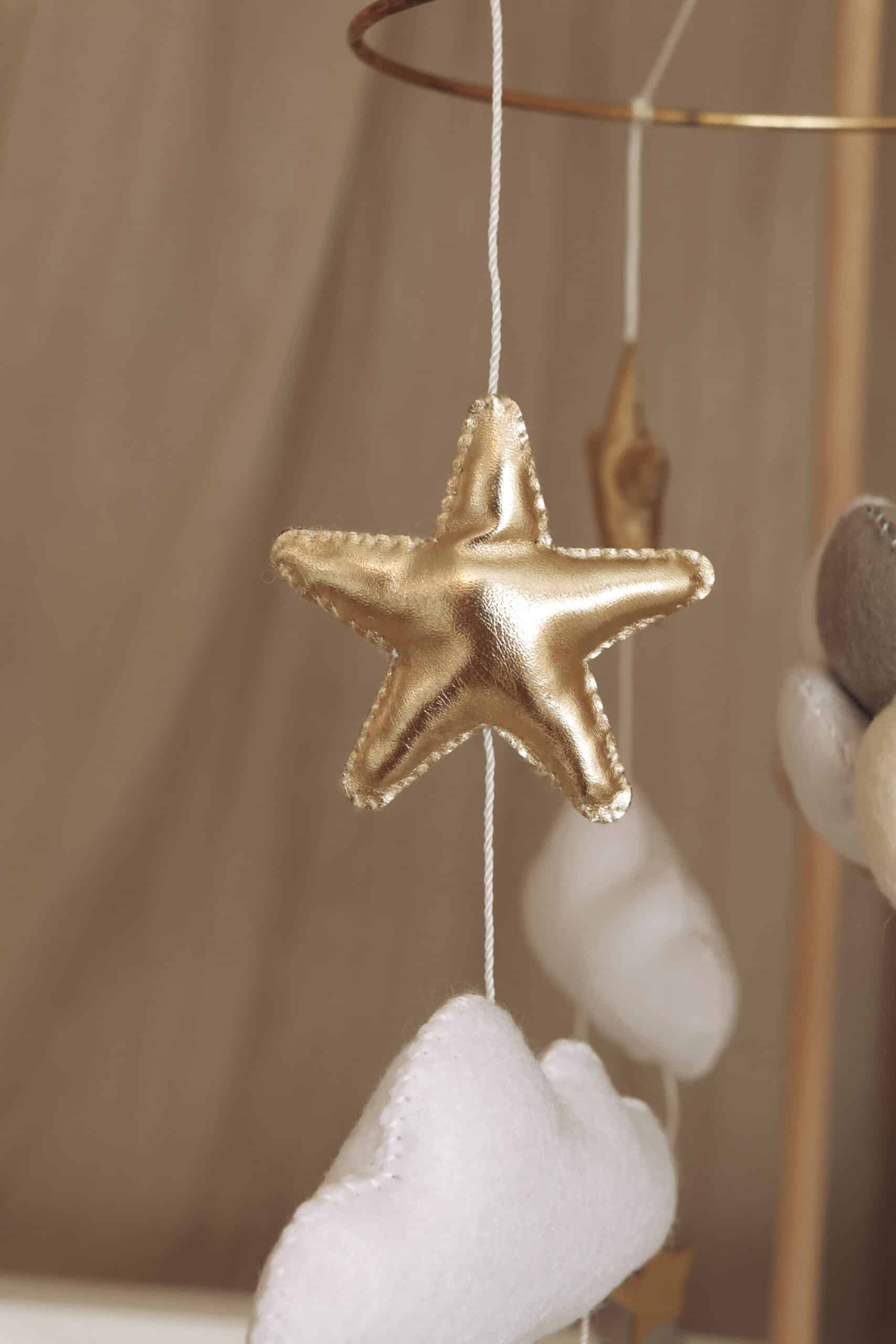 Handmade Whale &amp; Balloons baby mobile-4