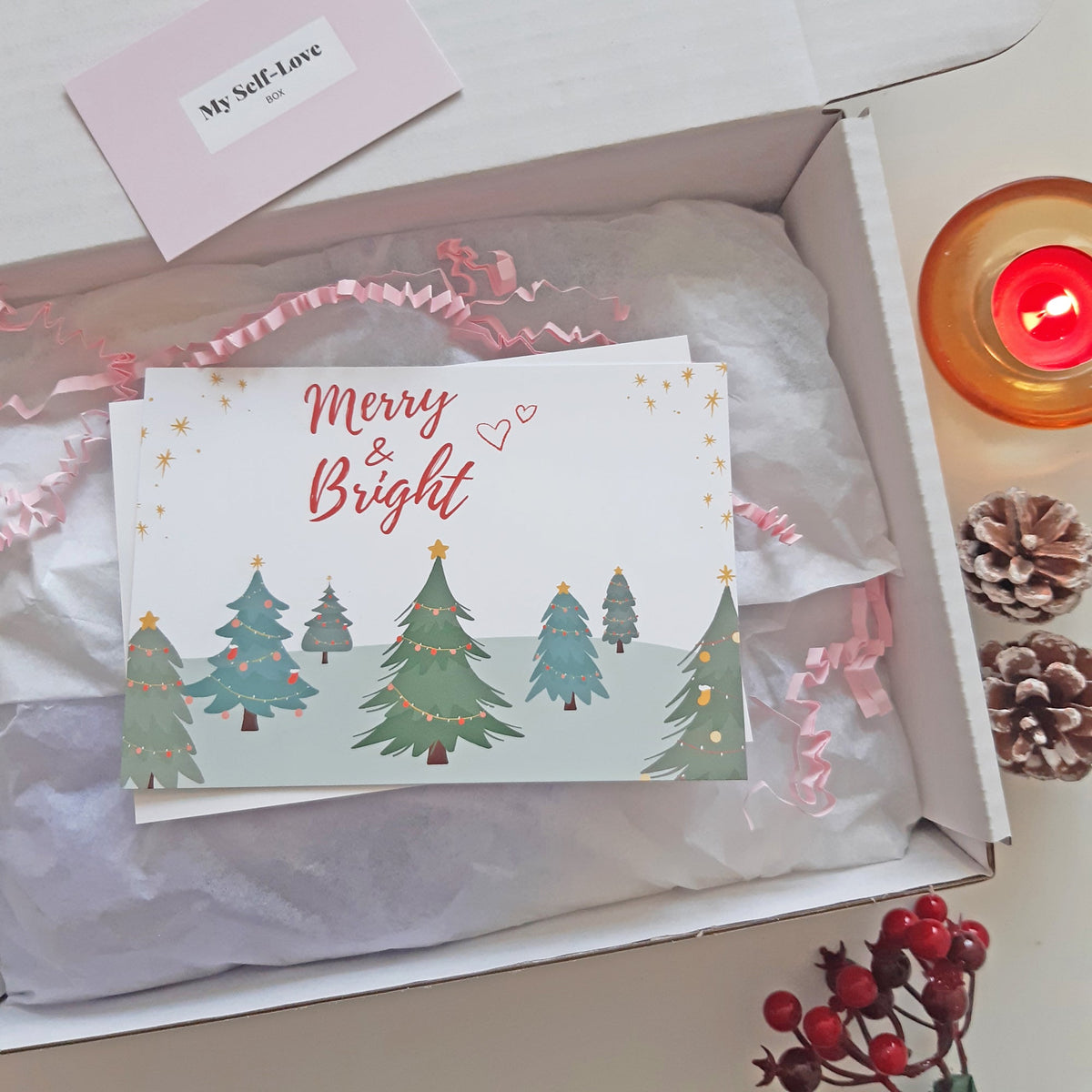 A PINK &amp; COSY CHRISTMAS | FESTIVE PAMPER GIFT BOX
