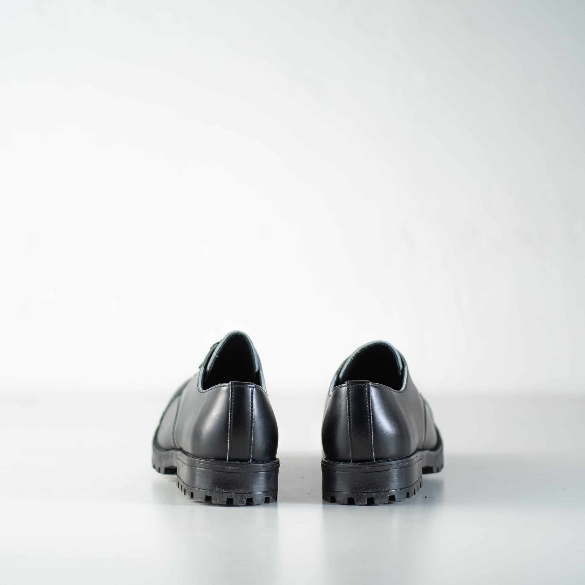 Black Leather Casual Shoes for Everyday Wear