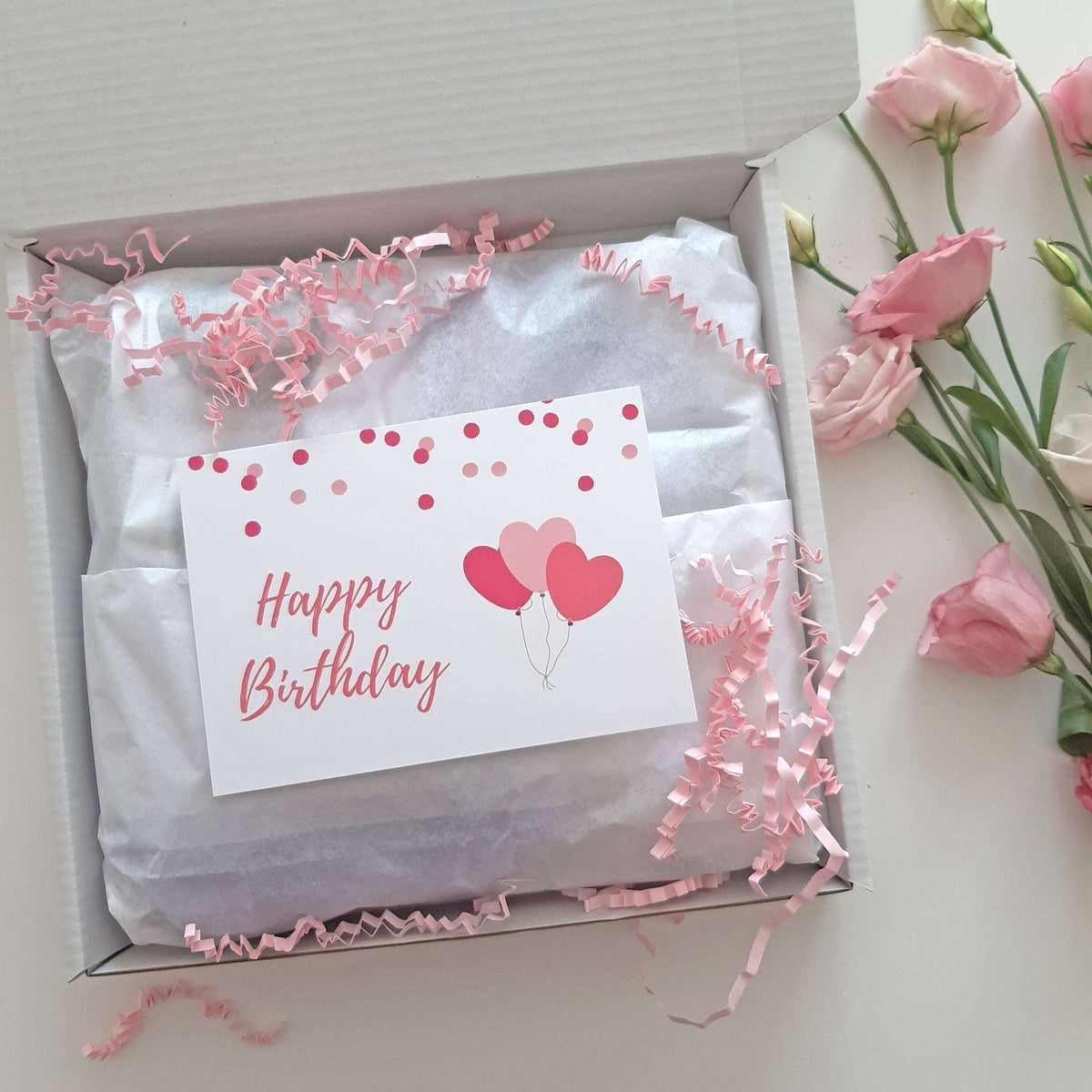 A PINK &amp; COSY CHRISTMAS | FESTIVE PAMPER GIFT BOX
