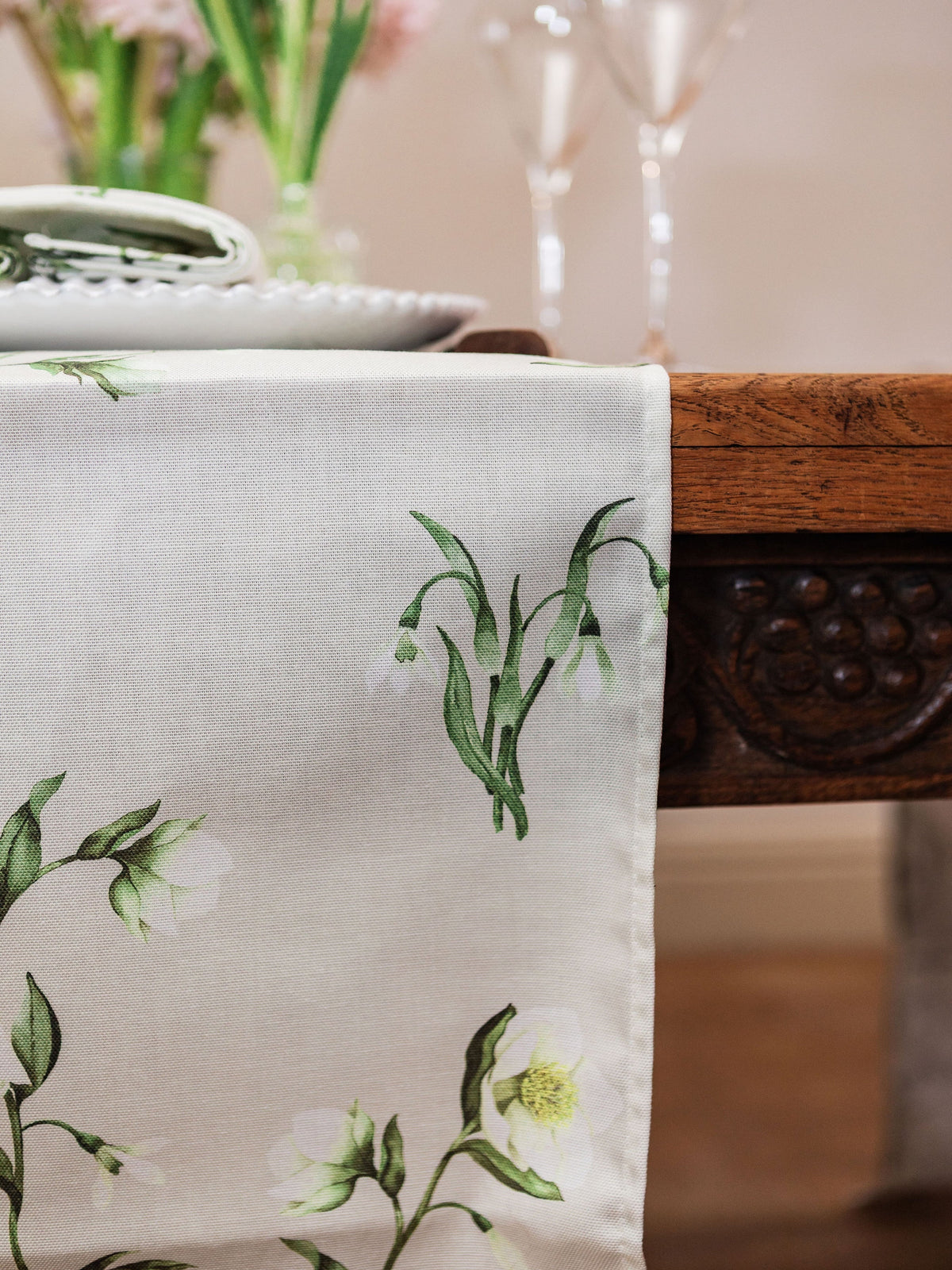 Snowdrop and Hellebore Table Runner