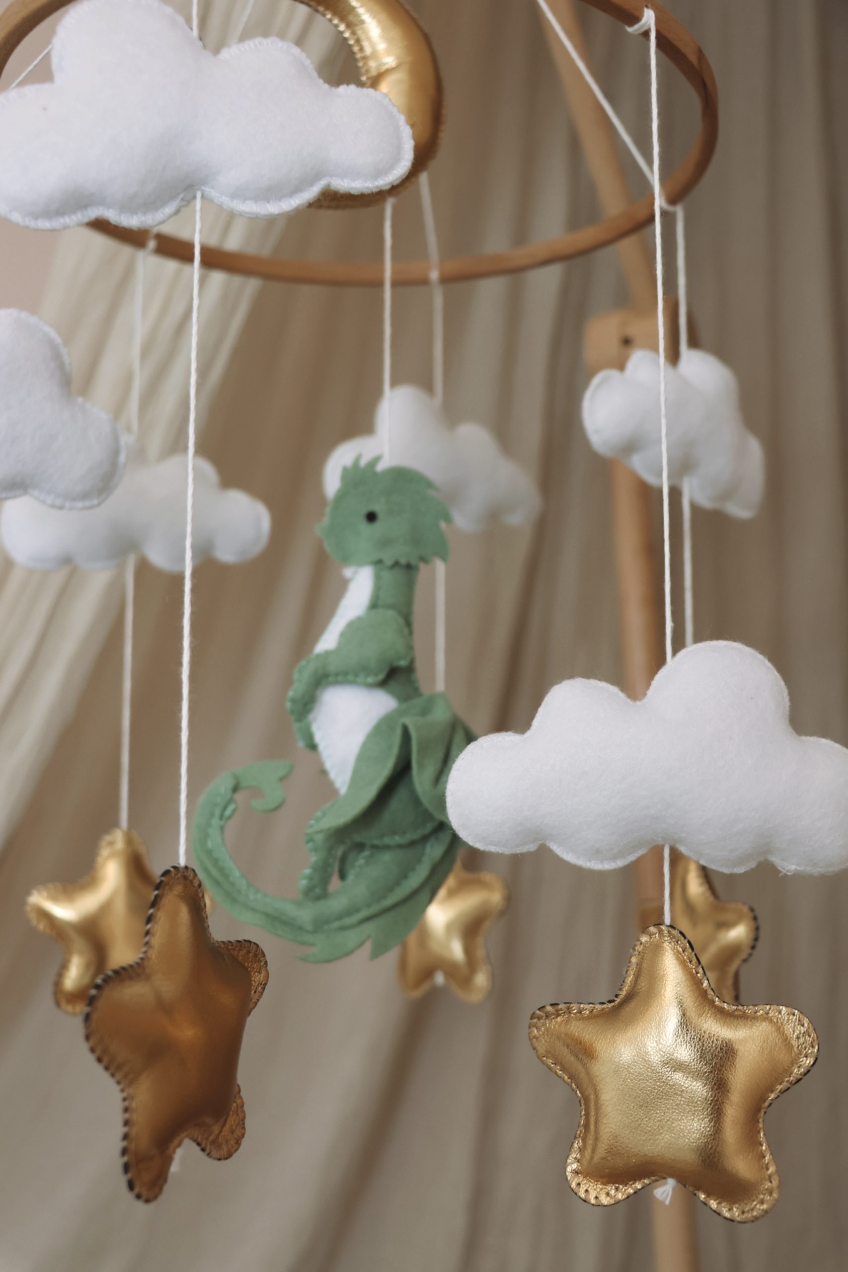 Handmade Dinosaur babymobile-1