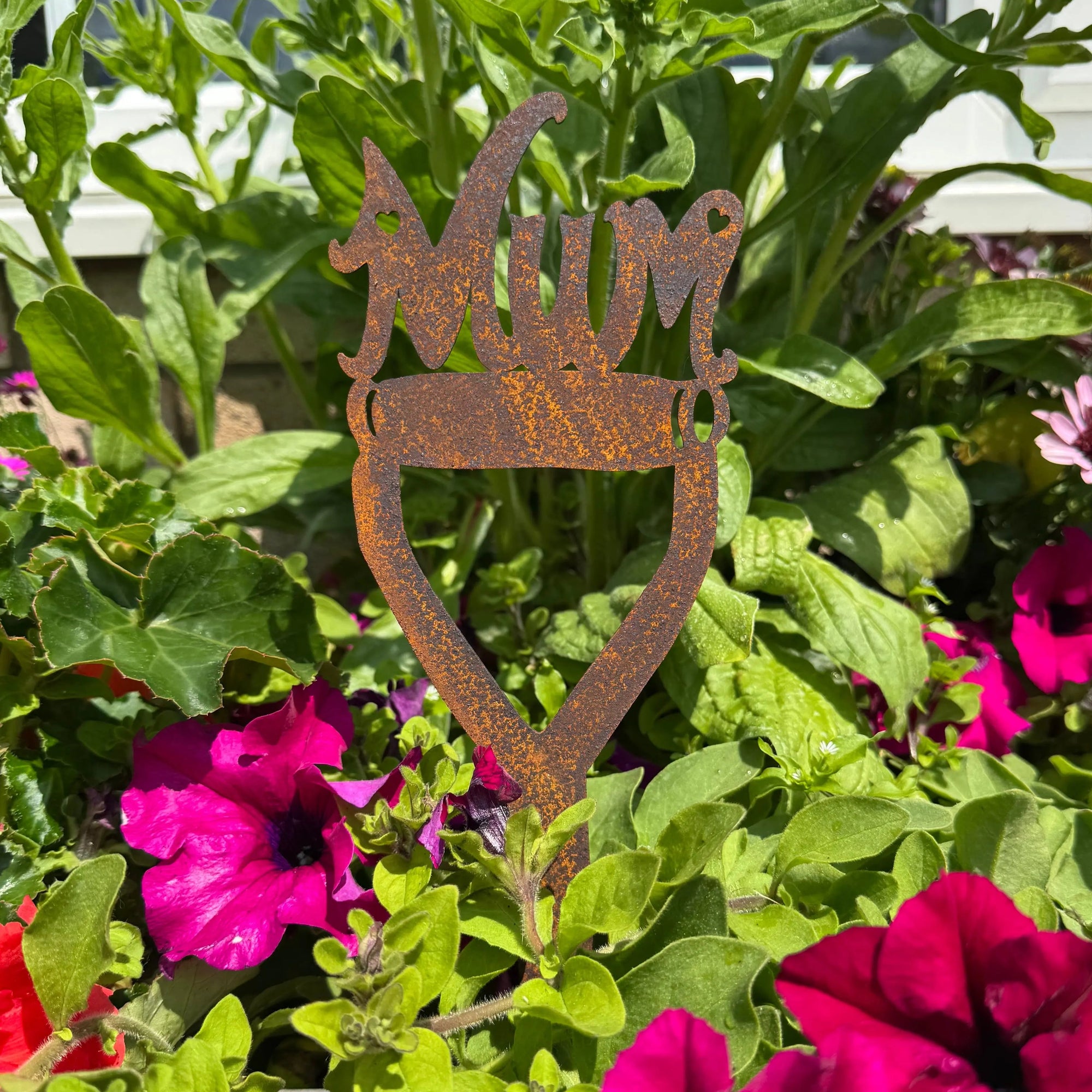 Metal Mum On A Spade Garden Decoration - Mum Remembrance Gift
