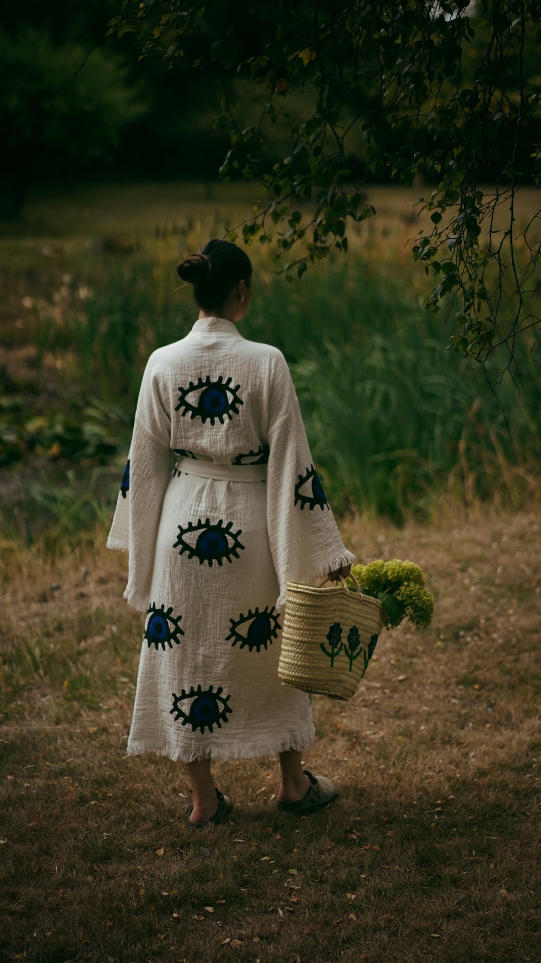 Long Cotton Robe: White with Dark Blue &amp; Black Eye