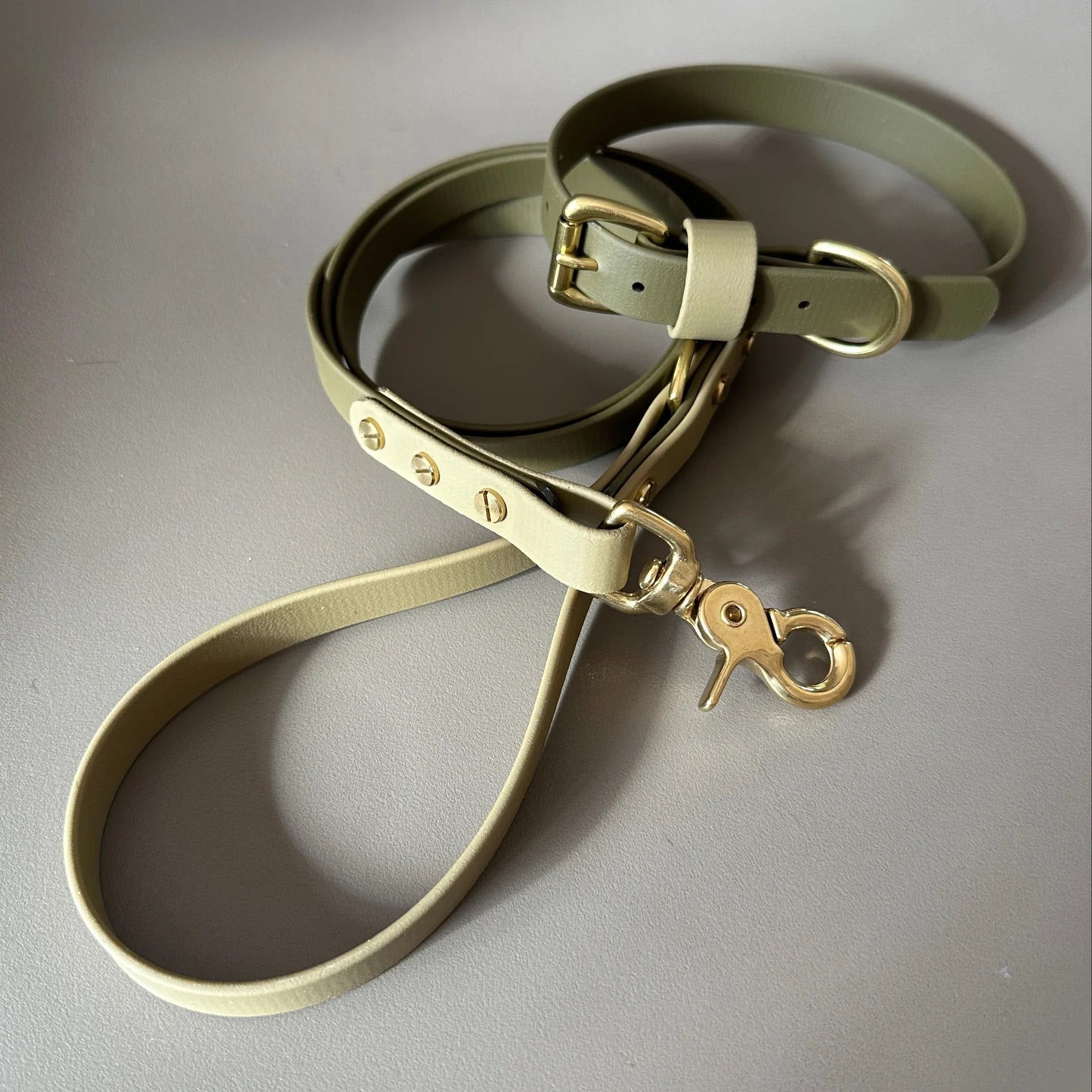 Bentley Olive &amp; Khaki Colour Block Collar