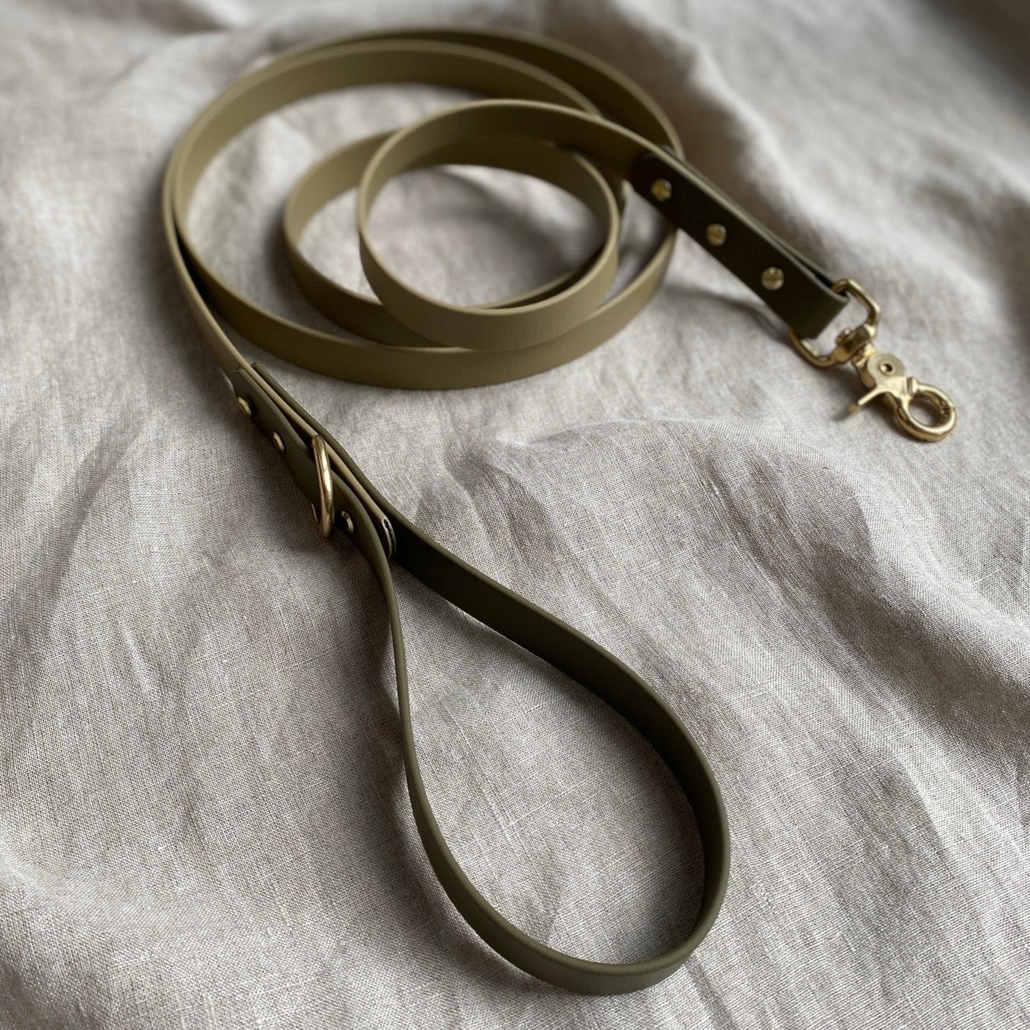 Bentley Olive &amp; Khaki Colour Block Lead