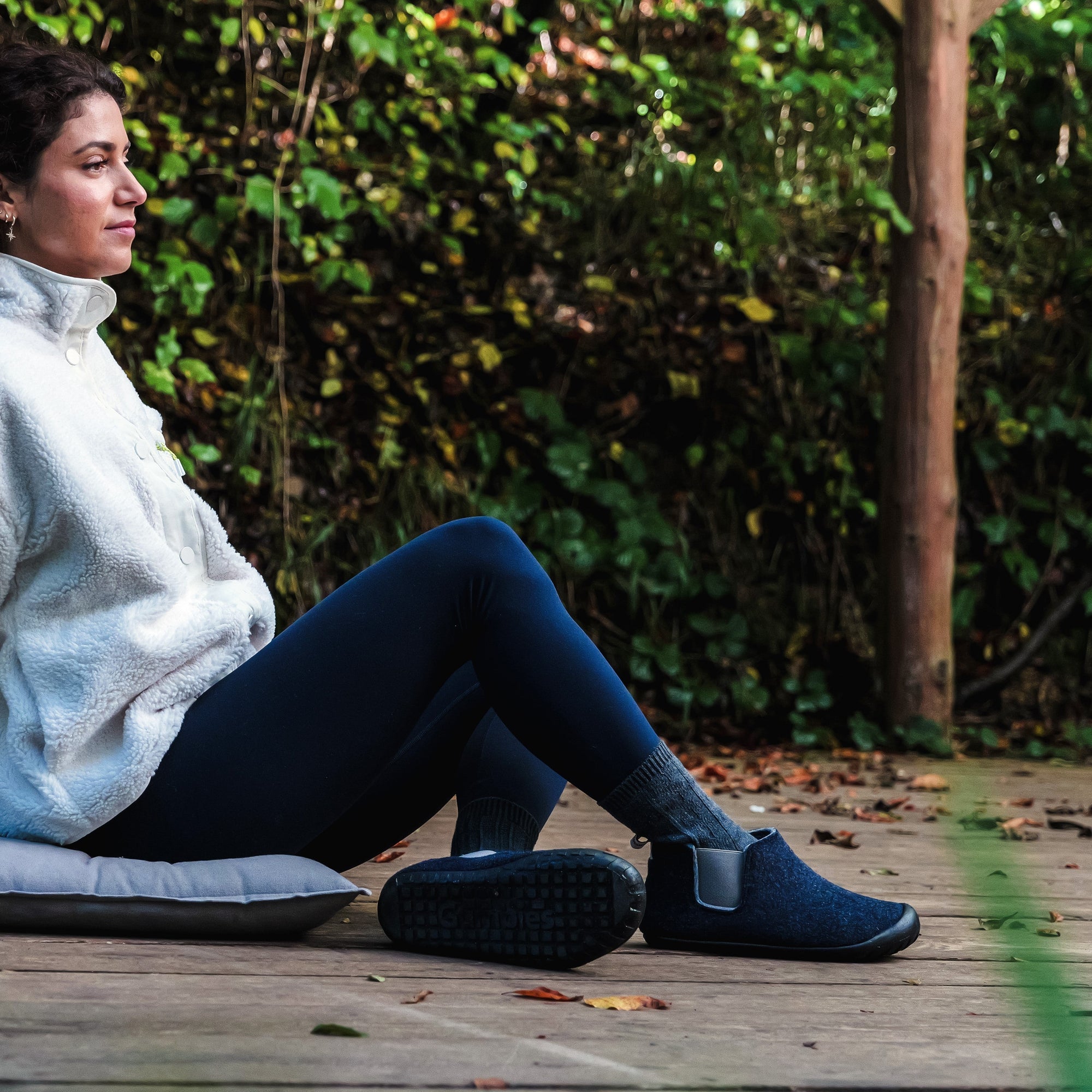 Brumby Women's Slipper Boot in Navy and Grey