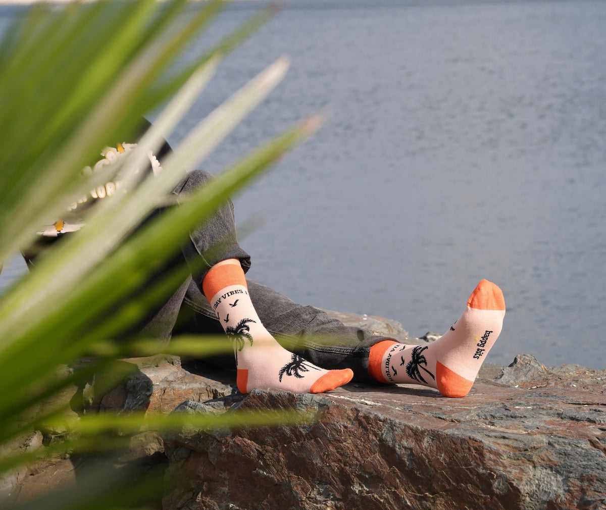 Holiday Vibes Bamboo Socks