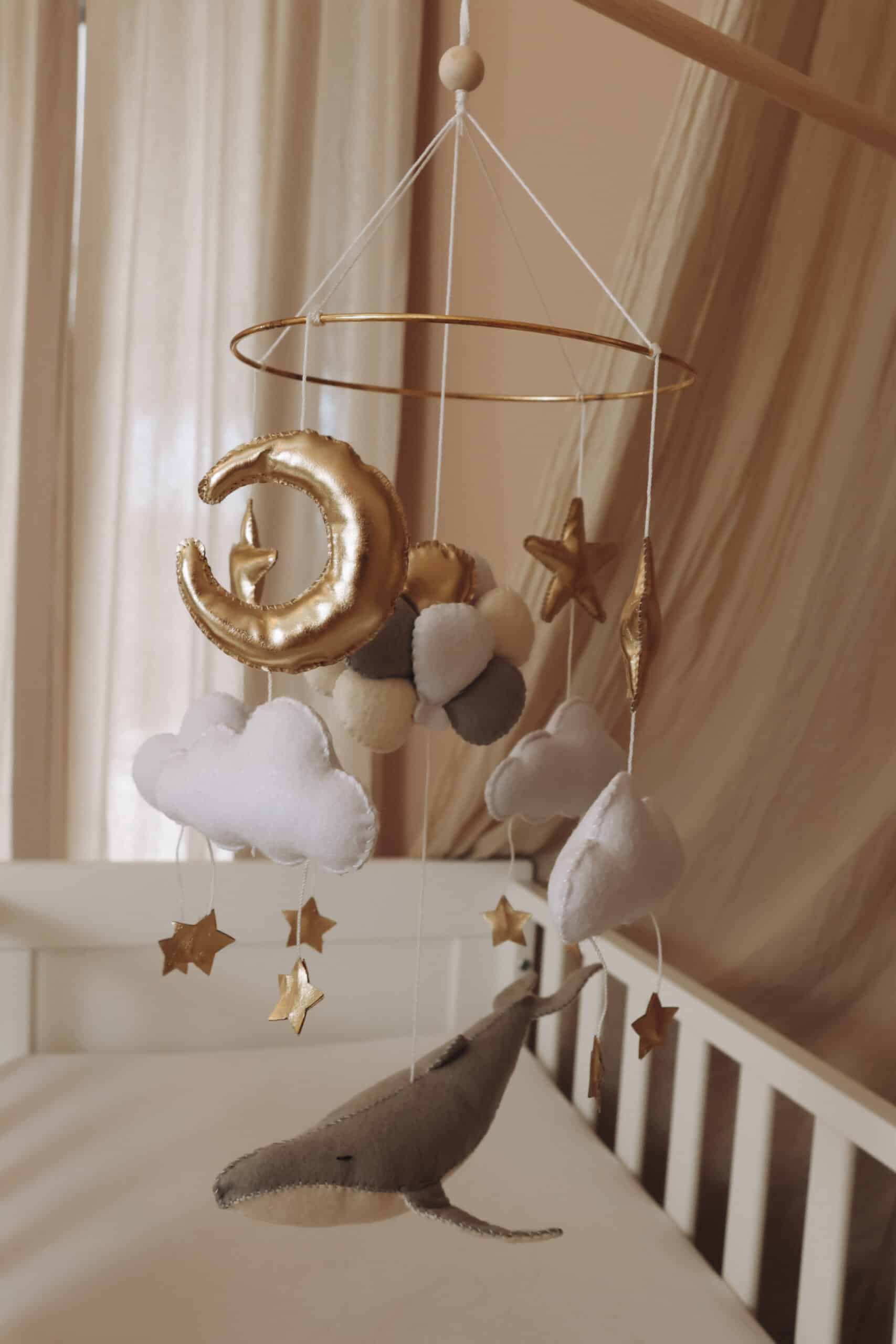 Handmade Whale &amp; Balloons baby mobile-3