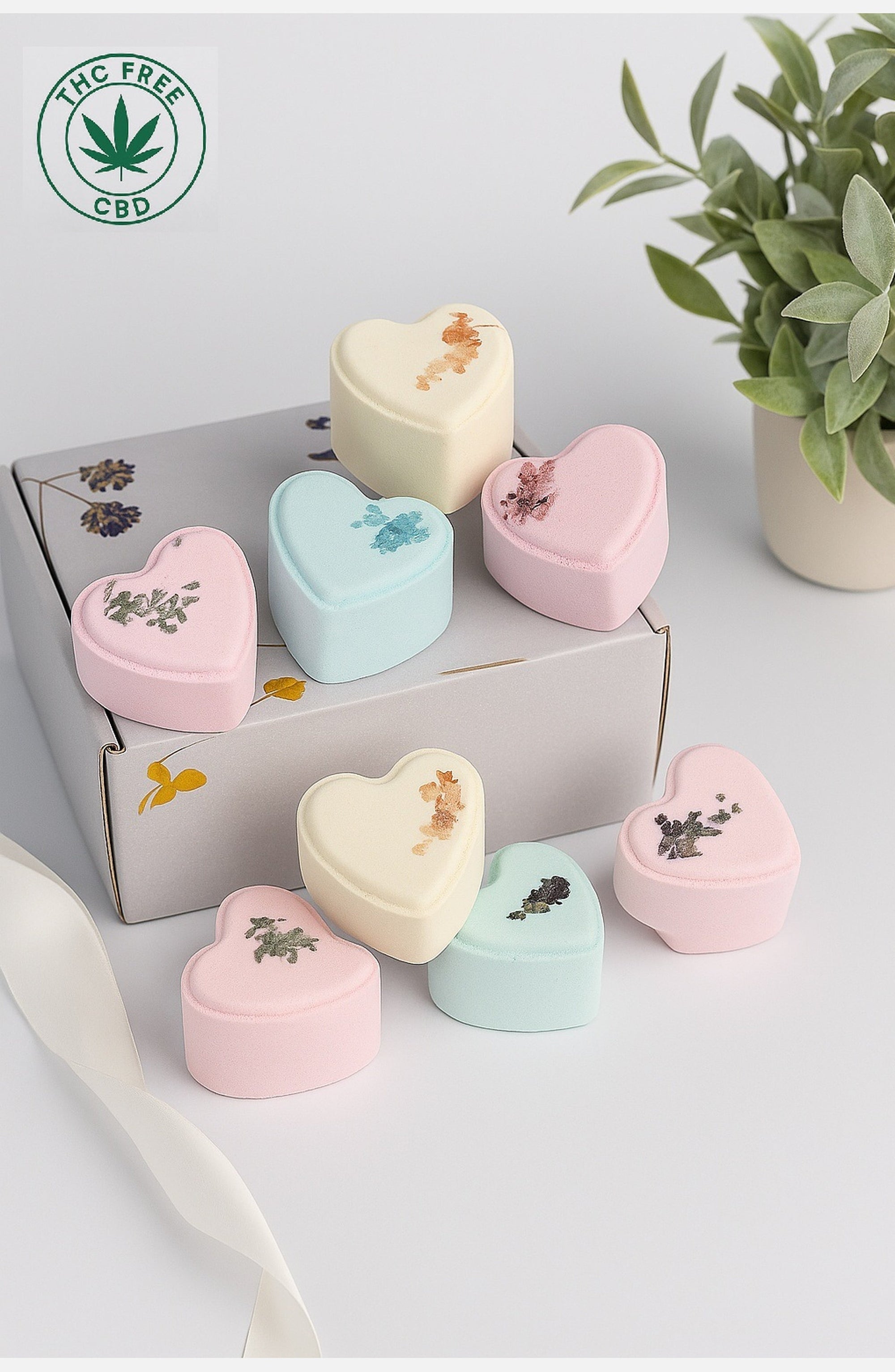 CBD - 8 Bath bombs set -  perfect for a relaxing Mother's day bath-1