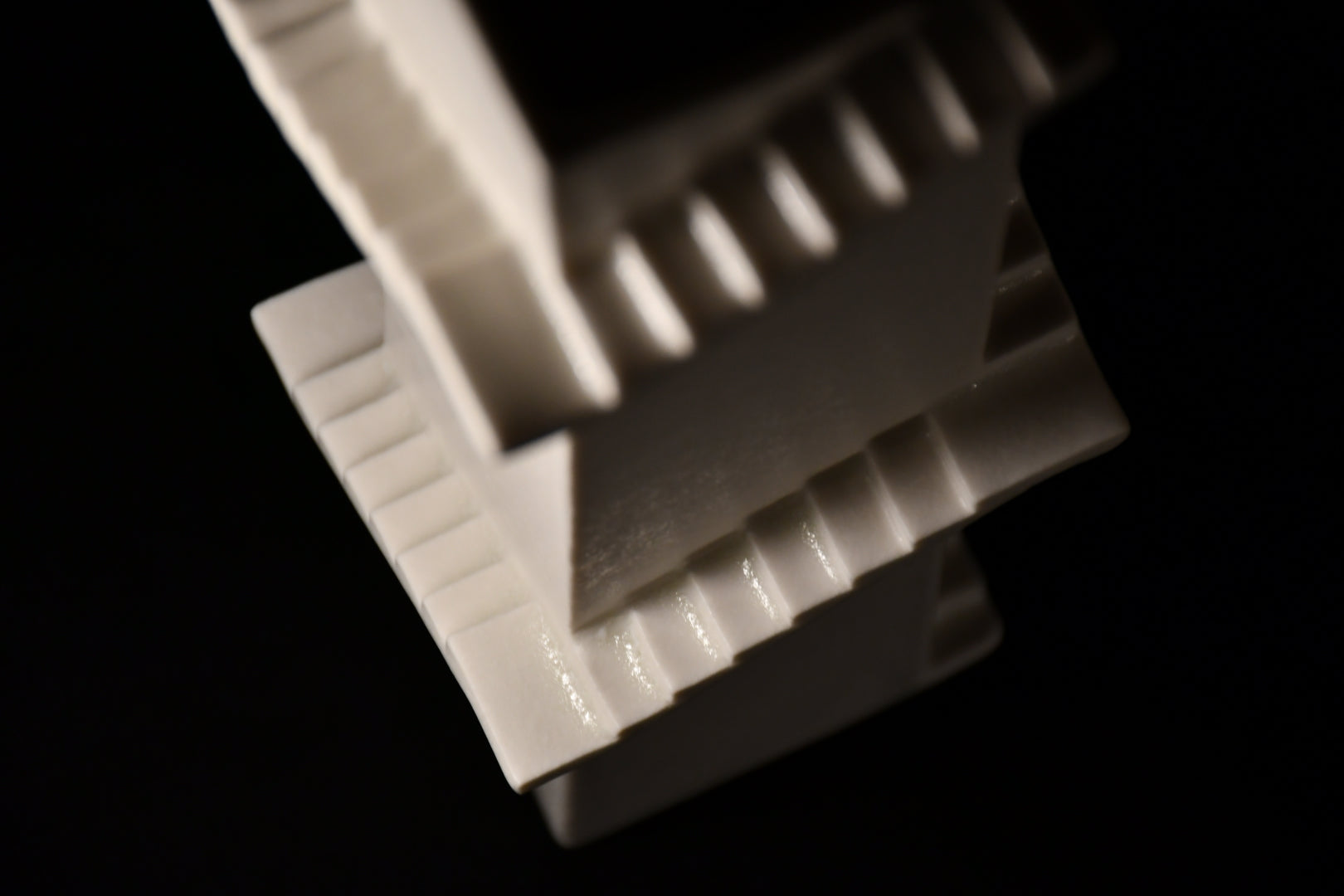 STAIRS SERIES - SQUARES VASE