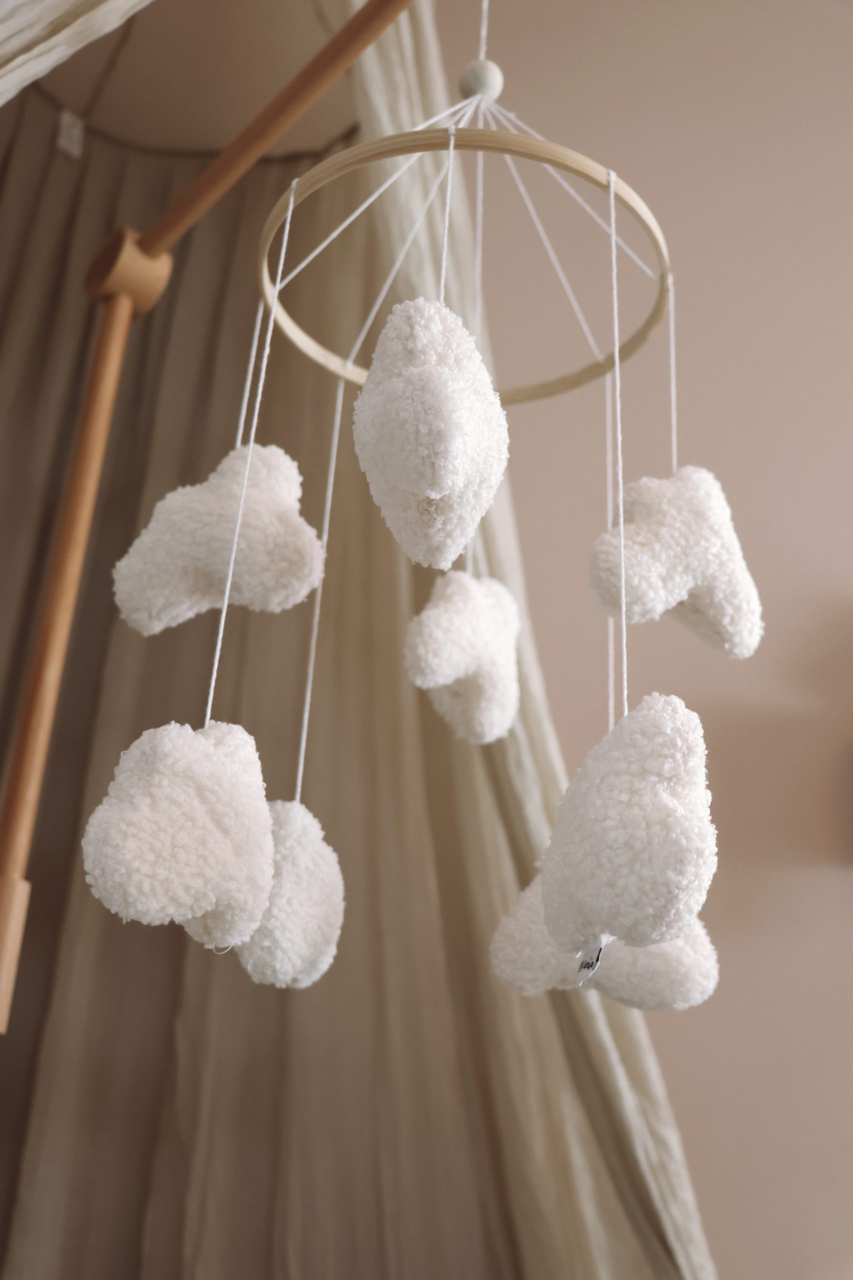 Handmade Boucle clouds white-2