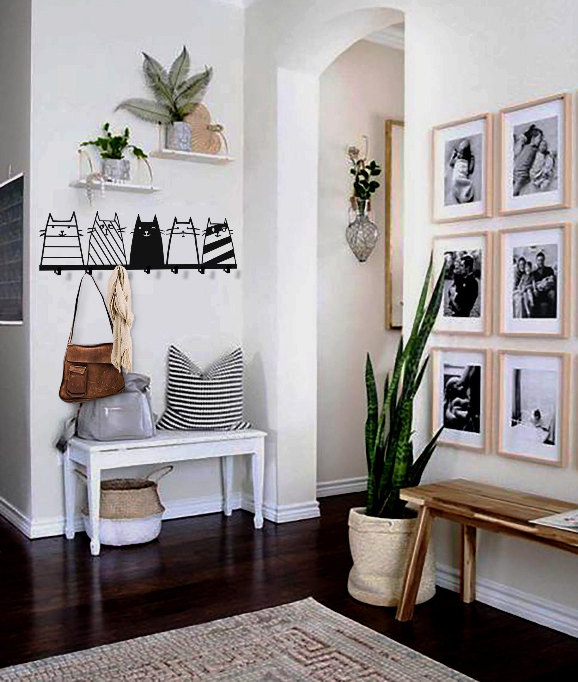 Friends Minimalist Coat Rack in Black Matte Metal