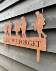 Metal Lest We Forget Garden Ornament - Soldier Scene Garden Decoration