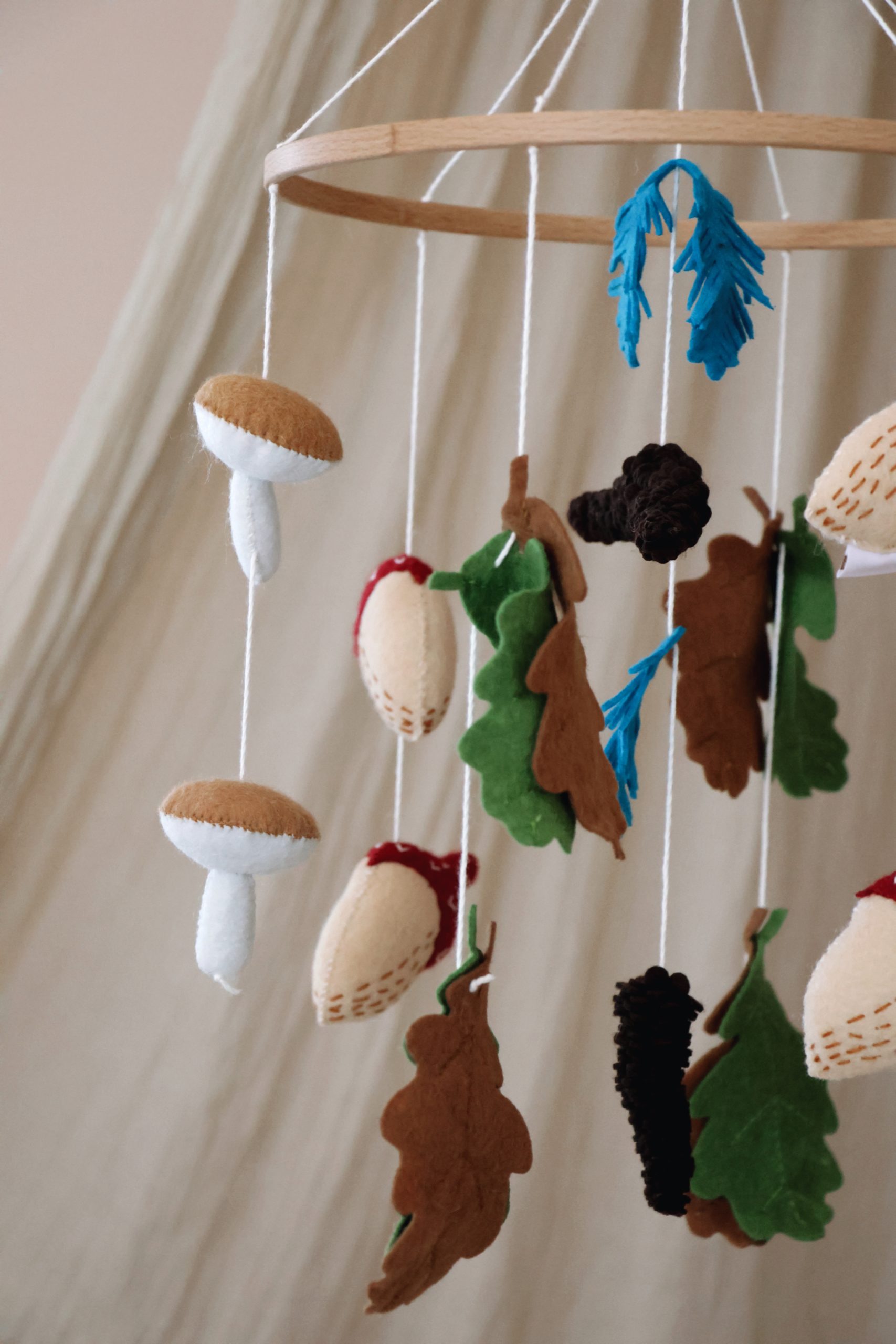 Handmade Autumn babymobile-4