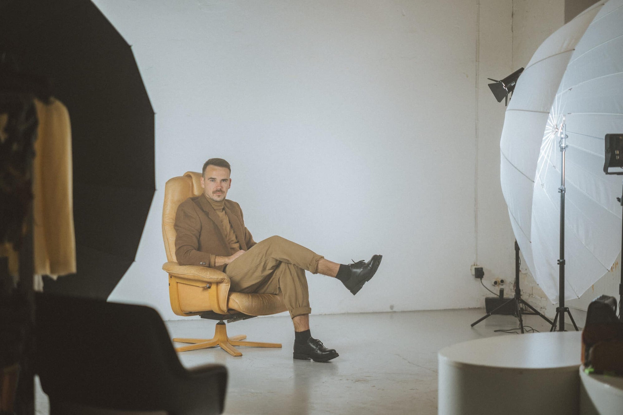 Black Leather Casual Shoes for Everyday Wear