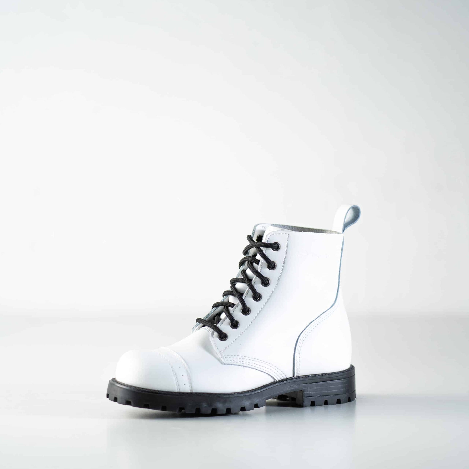 Unisex Aviator Boots 517 – Durable & Water-Repellent Leather by Samelin at www.brixbailey.com