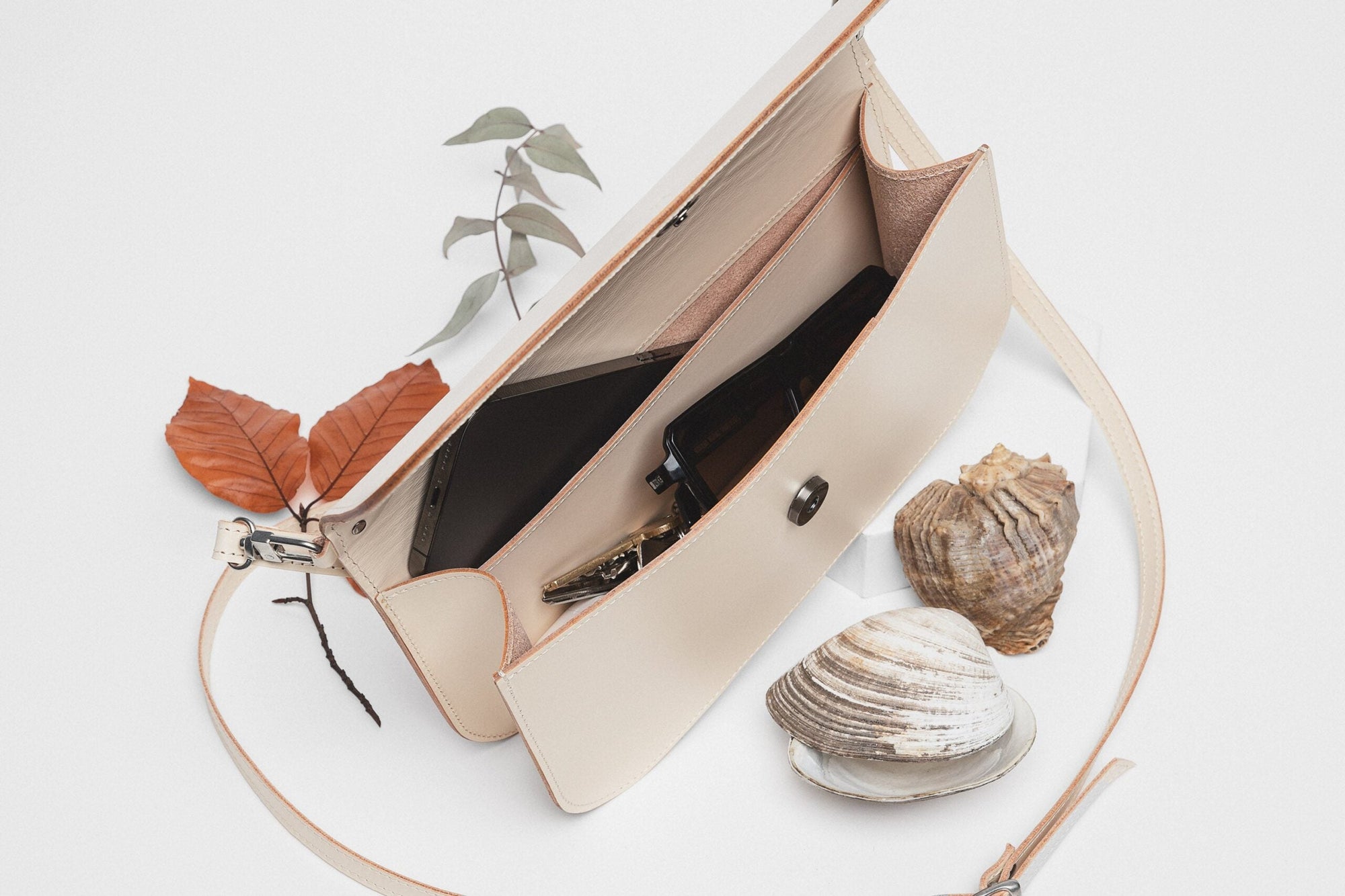 Leather Baguette Style Handbag with Two Straps in Cookie