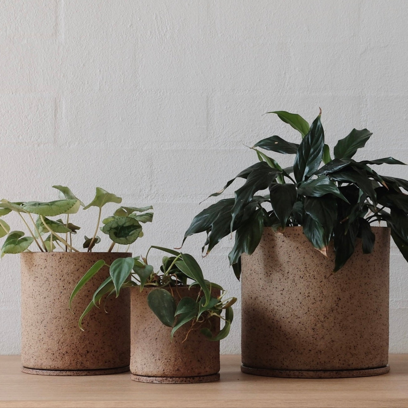 Handmade ceramic planter - Natural Earth
