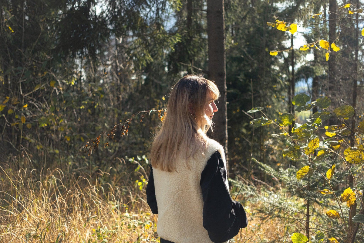 Woolen Woman's Vest - Charcoal