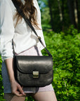 Natural Leather Saddle Bag Large in Black