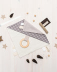 Gift Pack For Babies: Comfort blanket and a Flag