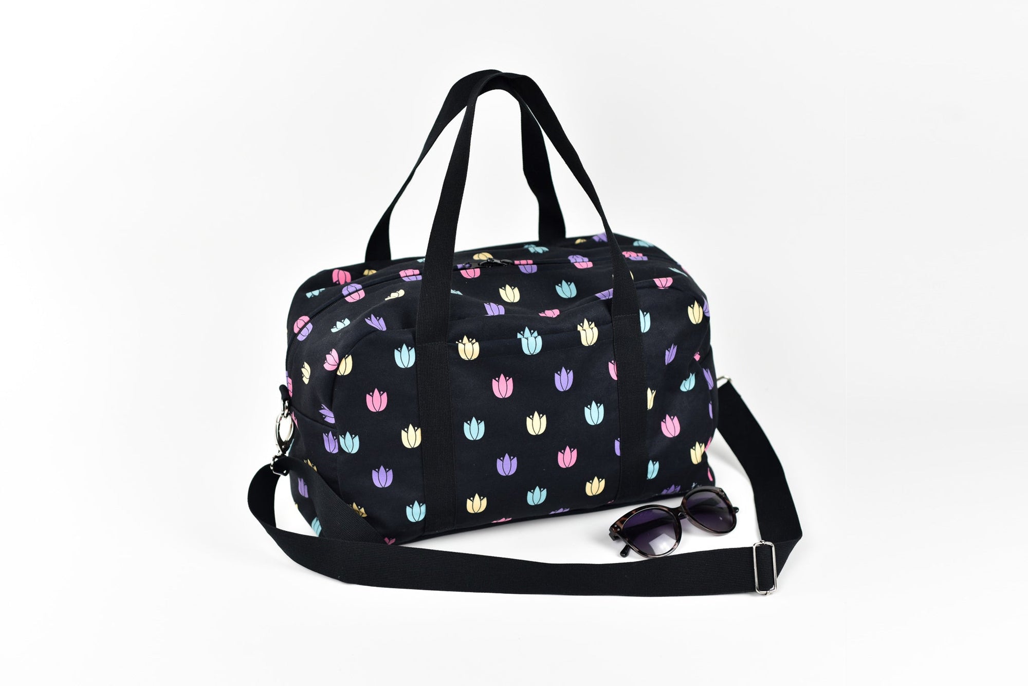 Travel with Ease: The Perfect Lightweight Luggage Solution - Meet Your New Travel Companion by Garbanota at www.brixbailey.com