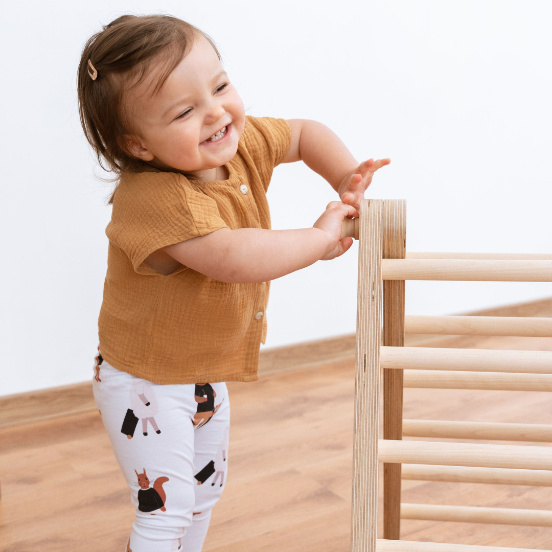 SIPITRI Climbing Triangle – Safe &amp; Fun Toddler Development Tool by Ette Tete at www.brixbailey.com