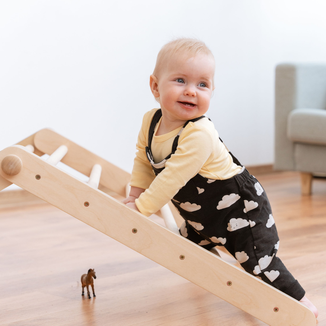 SIPITRI Climbing Triangle – Safe &amp; Creative Play Gym by Ette Tete at www.brixbailey.com