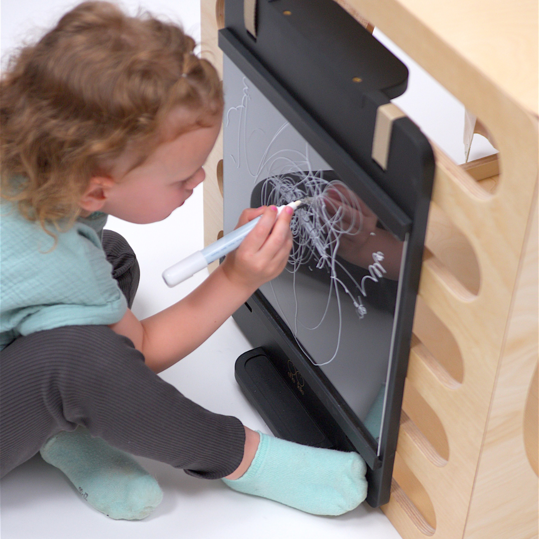 Drawing Blackboard for Kids – Dual-Sided &amp; Montessori-Inspired by Ette Tete at www.brixbailey.com