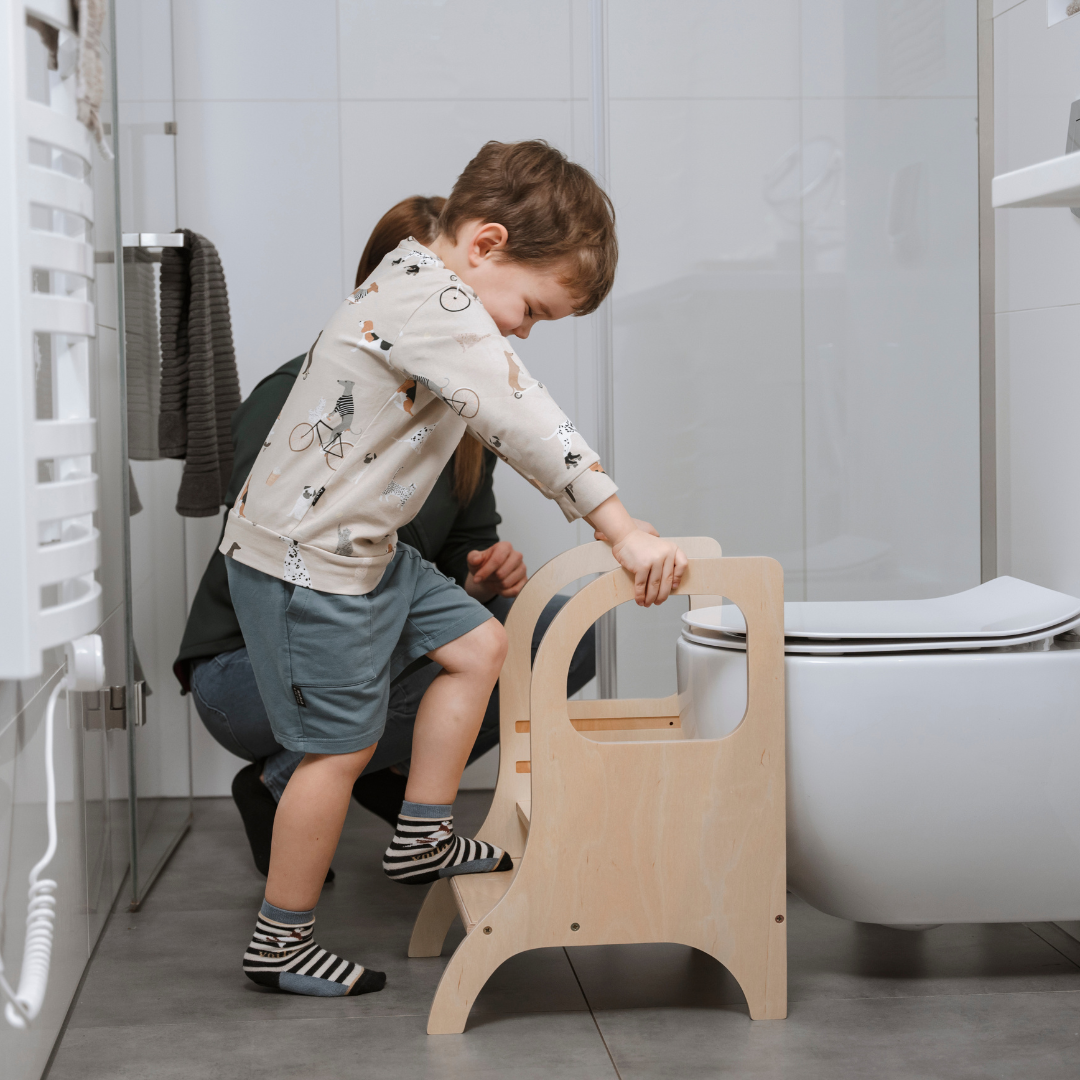 MIIMO Adjustable Step Stool – Montessori-Inspired &amp; Family-Safe by Ette Tete at www.brixbailey.com