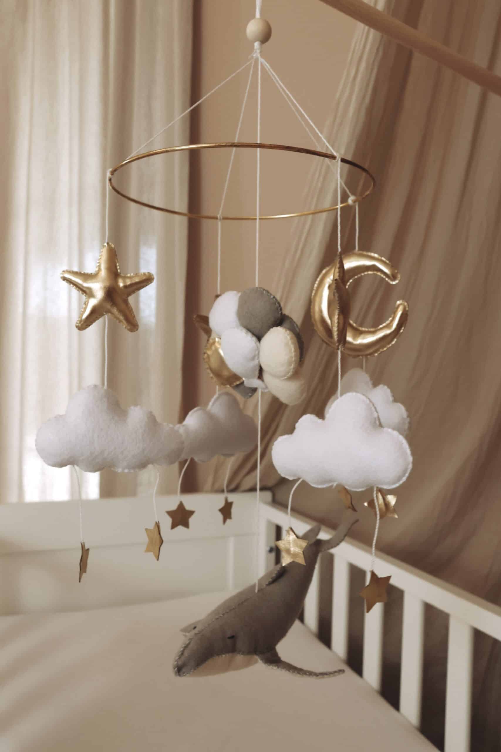 Handmade Whale & Balloons baby mobile-1