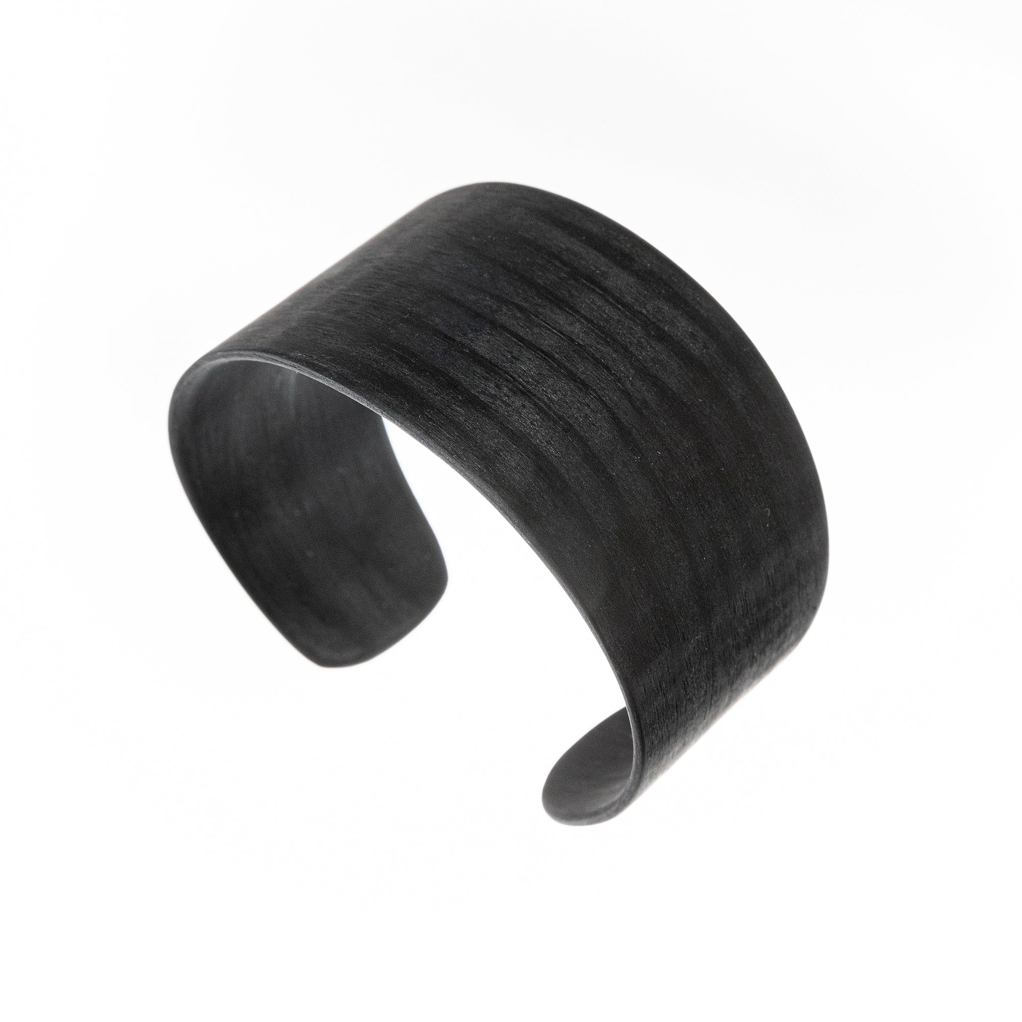 Woody Black Pine Bracelet