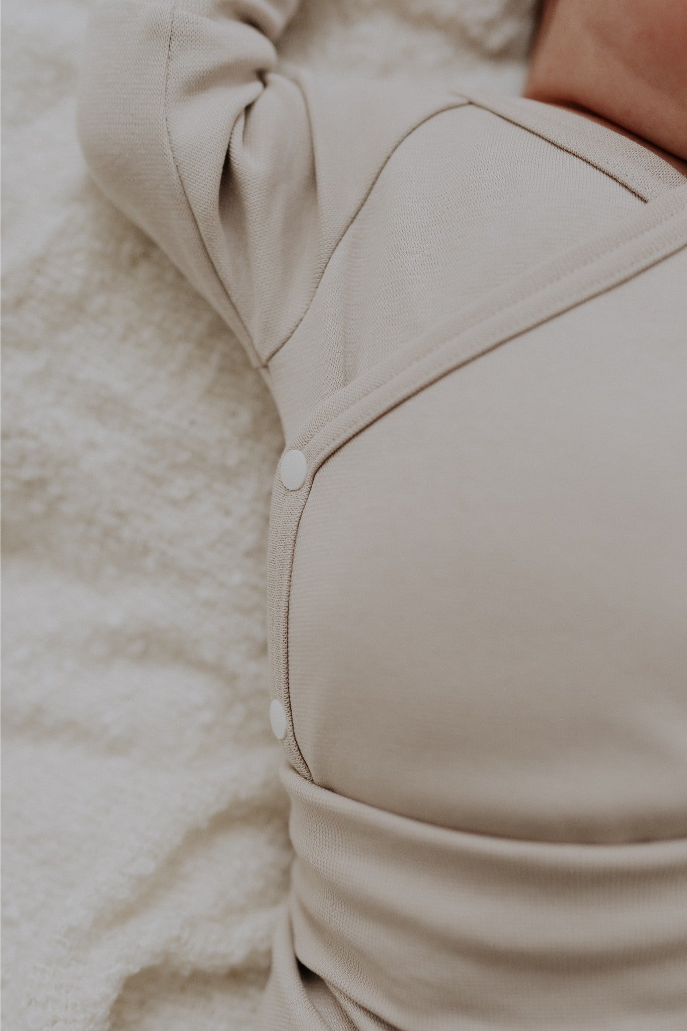 Ribbed Long Sleeve Bodysuit for Newborn Babies