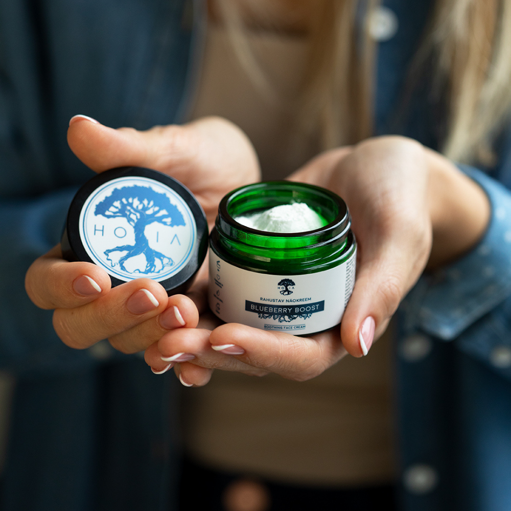 Blueberry Boost Face Cream - Antioxidant-Rich &amp; Soothing by HOIA at www.brixbailey.com